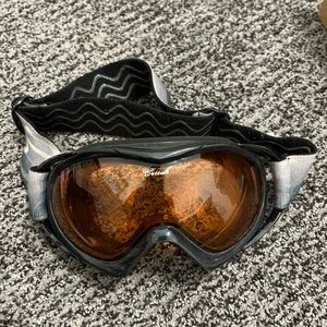 Crush ski/snowboard goggles